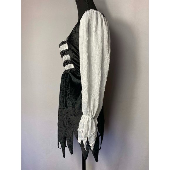 Black and White Pirate Witch Ghoul Sexy Halloween Costume - Picture 3 of 6